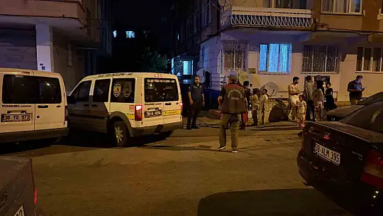 2 yıl önce boşandığı eski karısını bıçakla ağır yaraladı