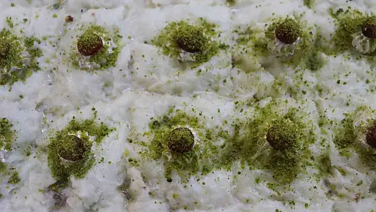 25 yıllık usta, tarihi Osmanlı'ya dayanan güllaçın püf noktalarını anlattı