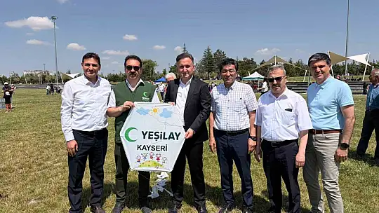 3. Uçurtma Şenliği'nde gökyüzü renklendi