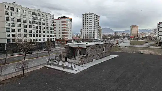 4 asırlık camide ilk teravih heyecanı