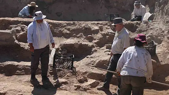 4 bin yıllık Kültepe'de yeni evler bulundu