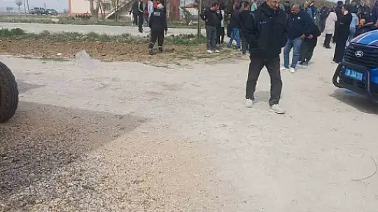 4 çocuk annesi eşini öldürüp intihar etti