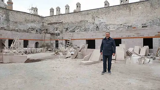 520 yıllık tarihi Gön Han izlerinden yeniden ayağa kalkıyor