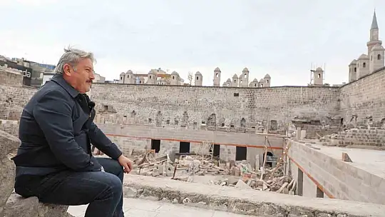 520 yıllık tarihi Gön Han izlerinden yeniden ayağa kalkıyor