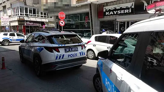 65 yaşındaki şahıs otel odasında ölü bulundu