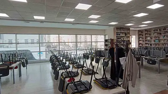 7/24 Merkez Halk Kütüphanesi yenileniyor