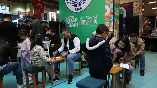 8. Kayseri Kitap Fuarı'nda KAYMEK standına yoğun ilgi