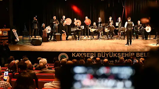 Adliye mensupları, meslektaşlarının konserinde doyasıya eğlendi