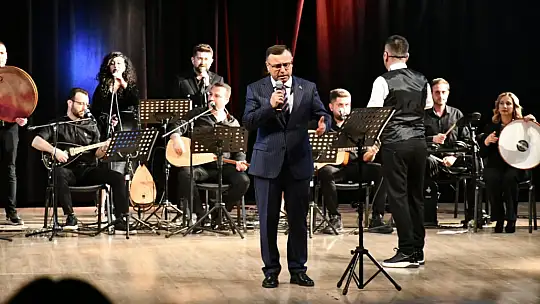 Adliye mensupları, meslektaşlarının konserinde doyasıya eğlendi