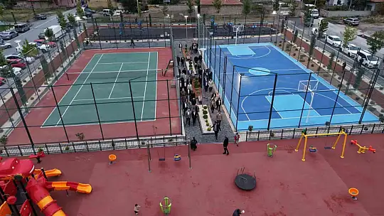 Ahmet Taş Parkı ve Sosyal Tesisi hizmete açıldı