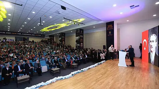 AK Parti 7'nci Olağan İl Kadın Kolları Kongresi yapıldı