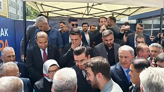 AK Parti'de bayramlaşma