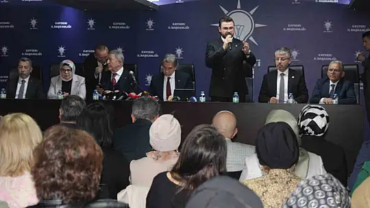 AK Parti Genel Başkan Yardımcısı Demir: 'Bizim yerel yönetimler anlayışımız her şeyden önce saha belediyeciliğidir. Makam, mevkii, masa belediyeciliği ile bir alakamız yoktur'
