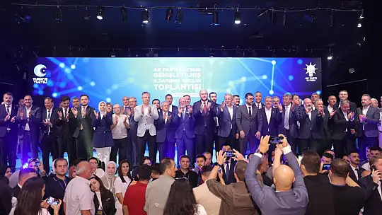 AK Parti Genel Başkanvekili Elitaş: 'Balya balya paralarla teşkilatını satın almaya çalışan bir siyasi parti, ana muhalefet partisi olamaz'