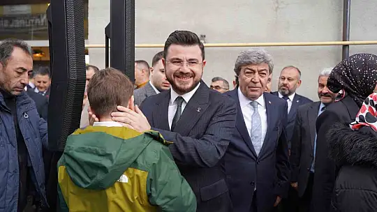 AK Parti Kayseri'de bayramlaştı