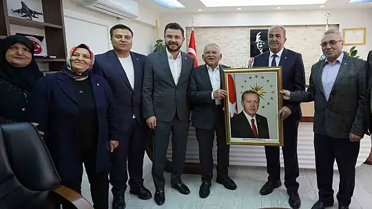 AK Parti Kayseri'den Felahiye, Akkışla ve Özvatan'a çıkarma