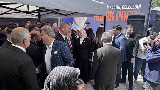 AK Parti Kayseri İl Teşkilatı bayramlaştı