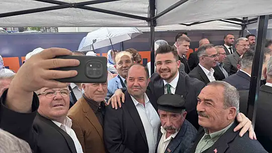 AK Parti Kayseri İl Teşkilatı bayramlaştı
