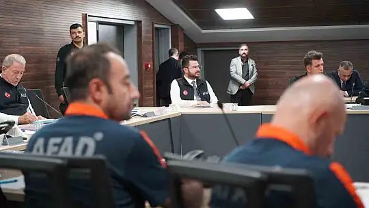 AK Parti Kayseri Teşkilatı AFAD'da Genel Durum Değerlendirme Toplantısı'na katıldı