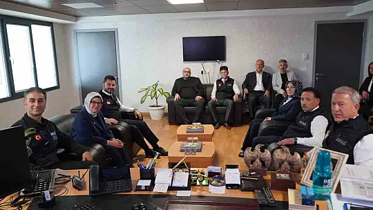AK Parti Kayseri Teşkilatı AFAD'da Genel Durum Değerlendirme Toplantısı'na katıldı
