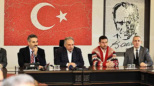 AK Parti Talas Teşkilatı'ndan Başkan Yalçın'a ziyaret