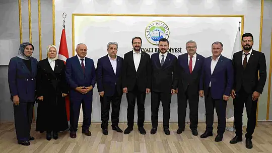 AK Parti Yahyalı İlçe Başkanı Sarıçiçek: 'Bizler bu yola koltuk sevdasıyla değil, hizmet sevdasıyla çıktık'