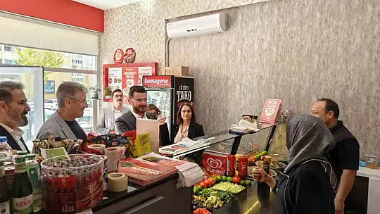 AK Partili Çopuroğlu esnafla buluştu