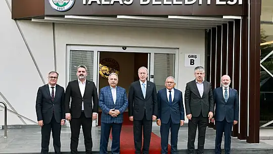 Ak Partili vekiller ve başkanlar Talas'ta toplandı