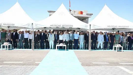 Ali Erkara Cami ibadete açıldı