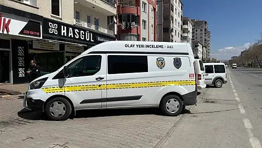 Alışveriş yaptığı sırada husumetlisi tarafından vurulan şahıs öldü