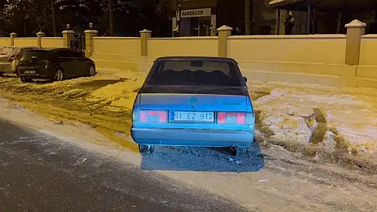 Alkollü sürücü 'ekmeğim gider' diyerek, işlem yapılmamasını istedi