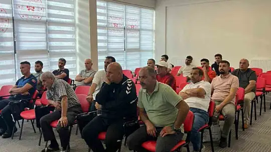 Amatörde antrenman sahaları için kura çekimi yapıldı