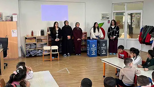 Ana sınıfı öğrencileri geri dönüşüm hakkında bilgilendirildi