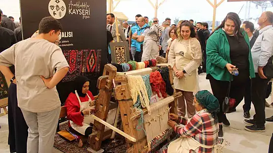 Anadoludakiler Kayseri Pazarı açıldı