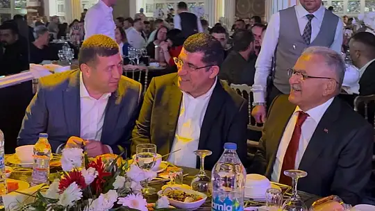 Anjiyo olan Büyükkılıç, düğüne katıldı