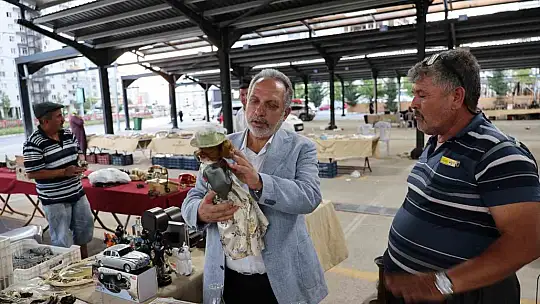 Antikacılar Talas'ta toplandı