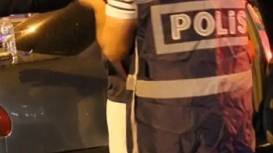 Aranan 74 kişi yakalandı