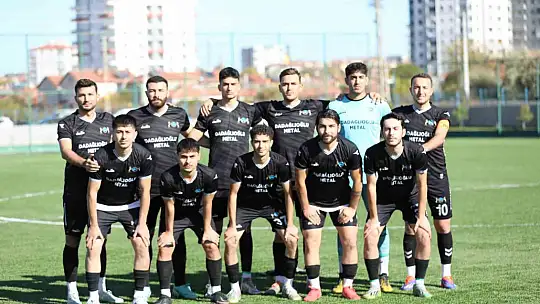 Argıncıkspor geriden gelerek kazandı