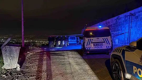 Arkadaşına mesaj attıktan sonra tepelik alanda tüfekle intihar etti
