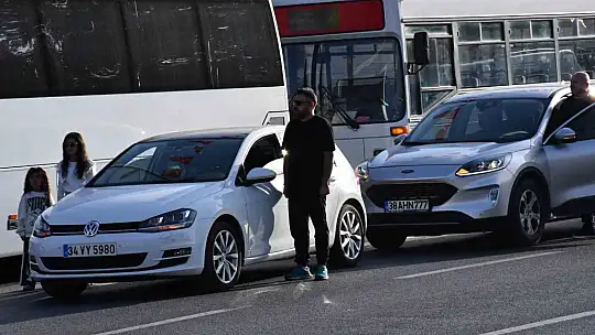 Atatürk, ebediyete irtihal edişinin 87. yılında Kayseri'de saygıyla anıldı