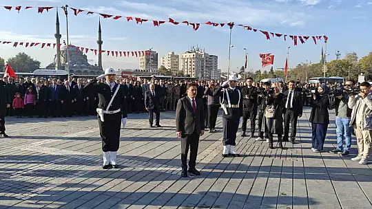 Atatürk, ebediyete irtihal edişinin 87. yılında Kayseri'de saygıyla anıldı
