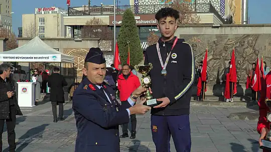 Atatürk'ün Kayseri'ye gelişinin 105. yılı kutlandı