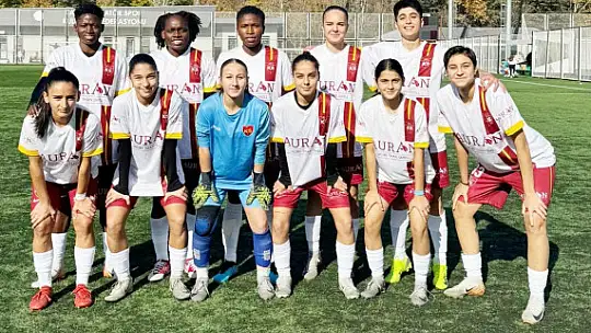 Auran Kayseri Kadın FK farklı kazandı