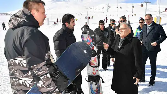 Avrupalı kayakseverlerden Erciyes'e övgü