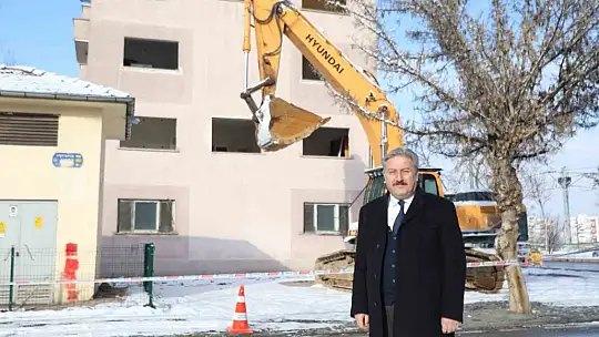 Aydınlıkevler mahallesinde kentsel dönüşüm başladı