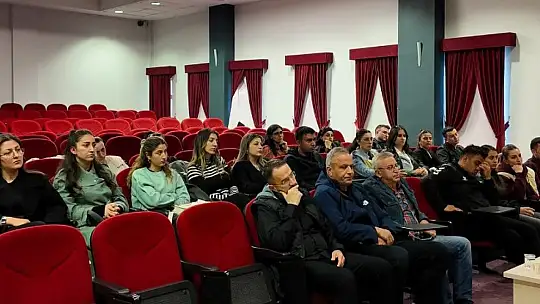 Aylık Voleybol Bilgilendirme Semineri yapıldı
