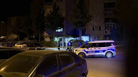 Baba-oğul arasında 'sigara parası' kavgası: 1'i ağır 2 yaralı