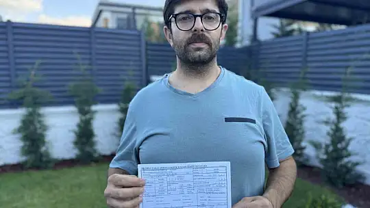 Baba-oğulun yaralandığı trafik kazası kamerada