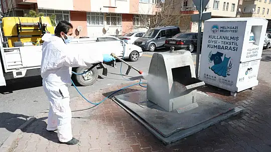 Bahar aylarının gelmesiyle Melikgazi Belediyesi ilaçlama çalışmalarına başladı