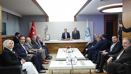 Bakan Bayraktar: 'Kayseri, Türkiye'nin gözbebeği'